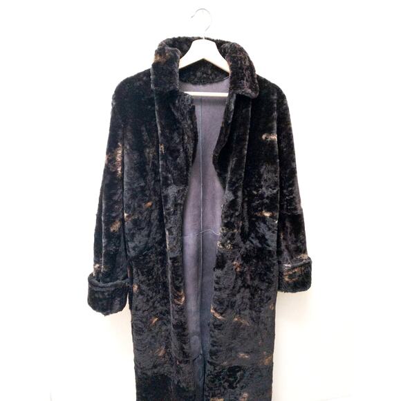 Olivieri Shearling Long Coat - Picture 12 of 12